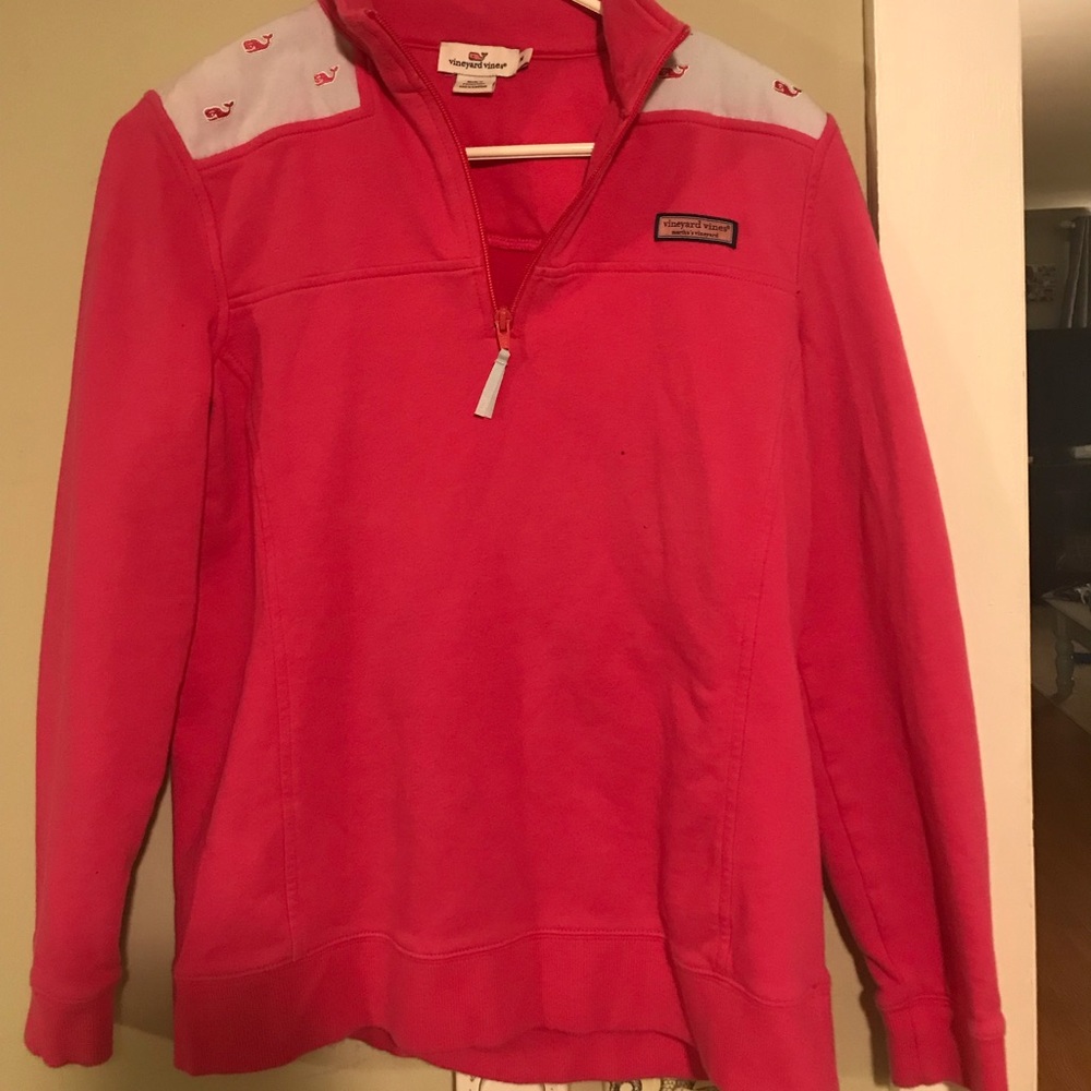 Vineyard vines sweatshirt